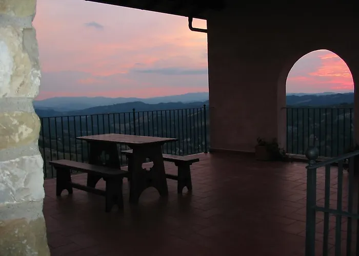 Фермерский дом Monte Valentino Пьетралунга